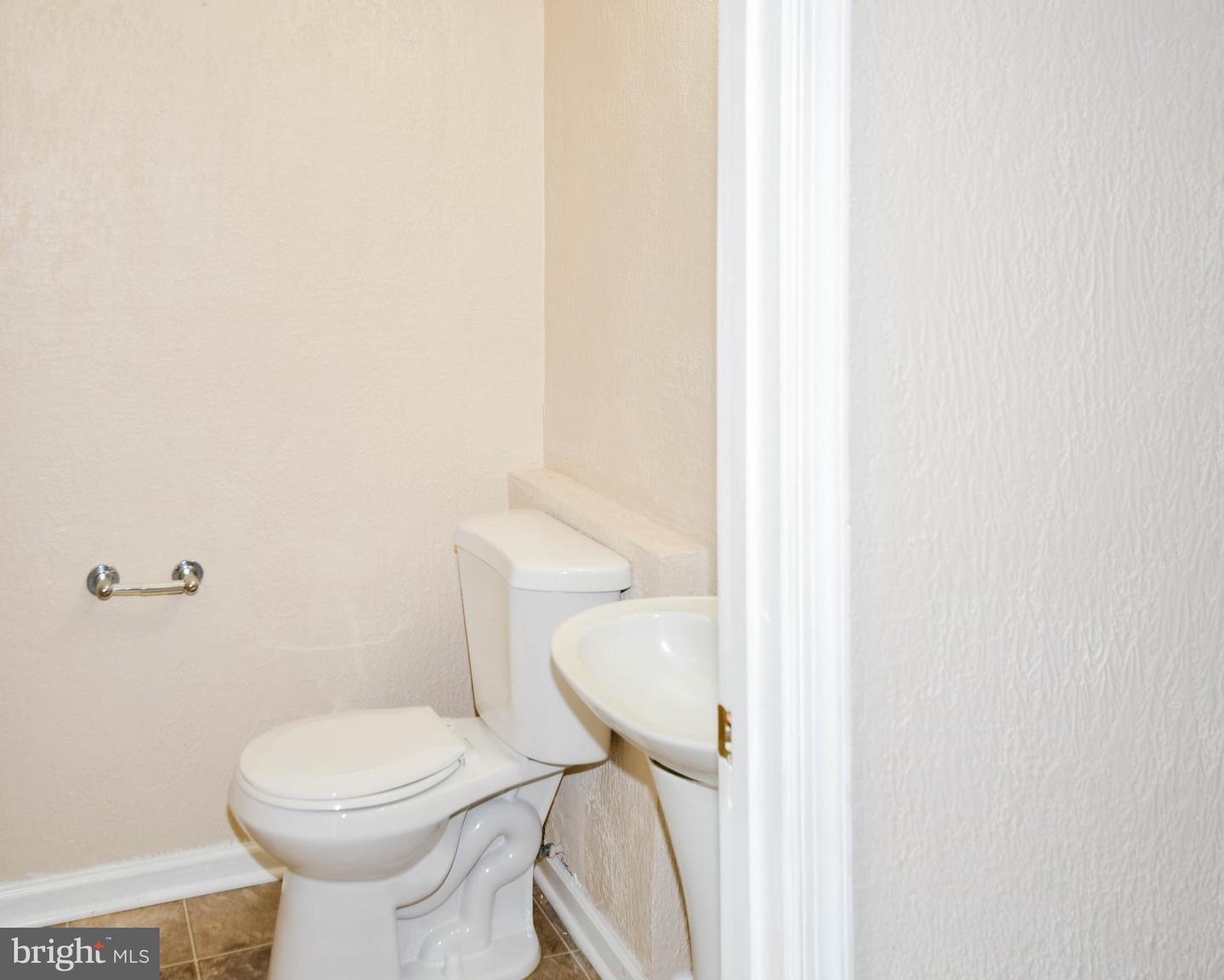 5007 Doctorfish Ct Property Photo 22