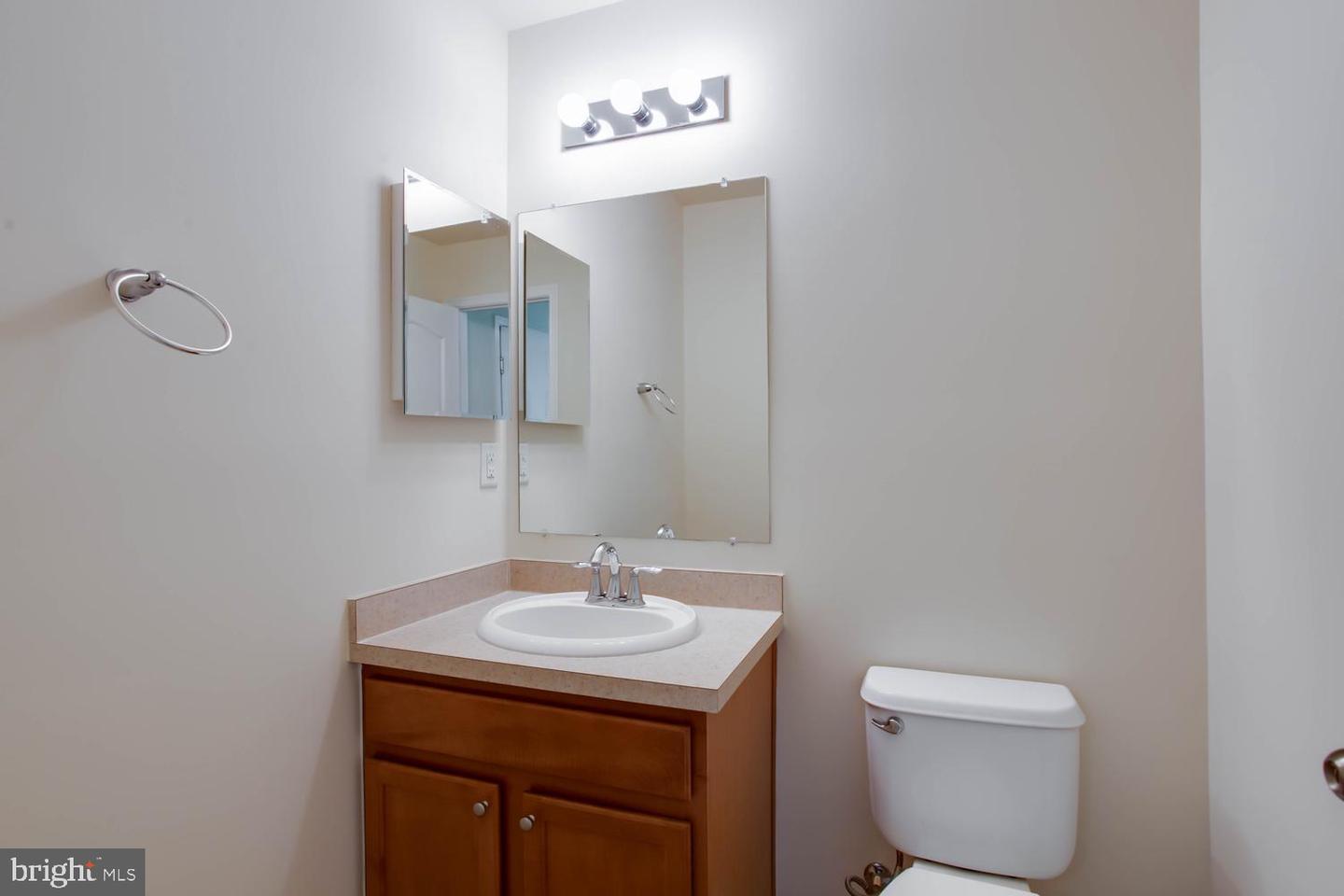 11664 Palm Desert Pl Property Photo 22