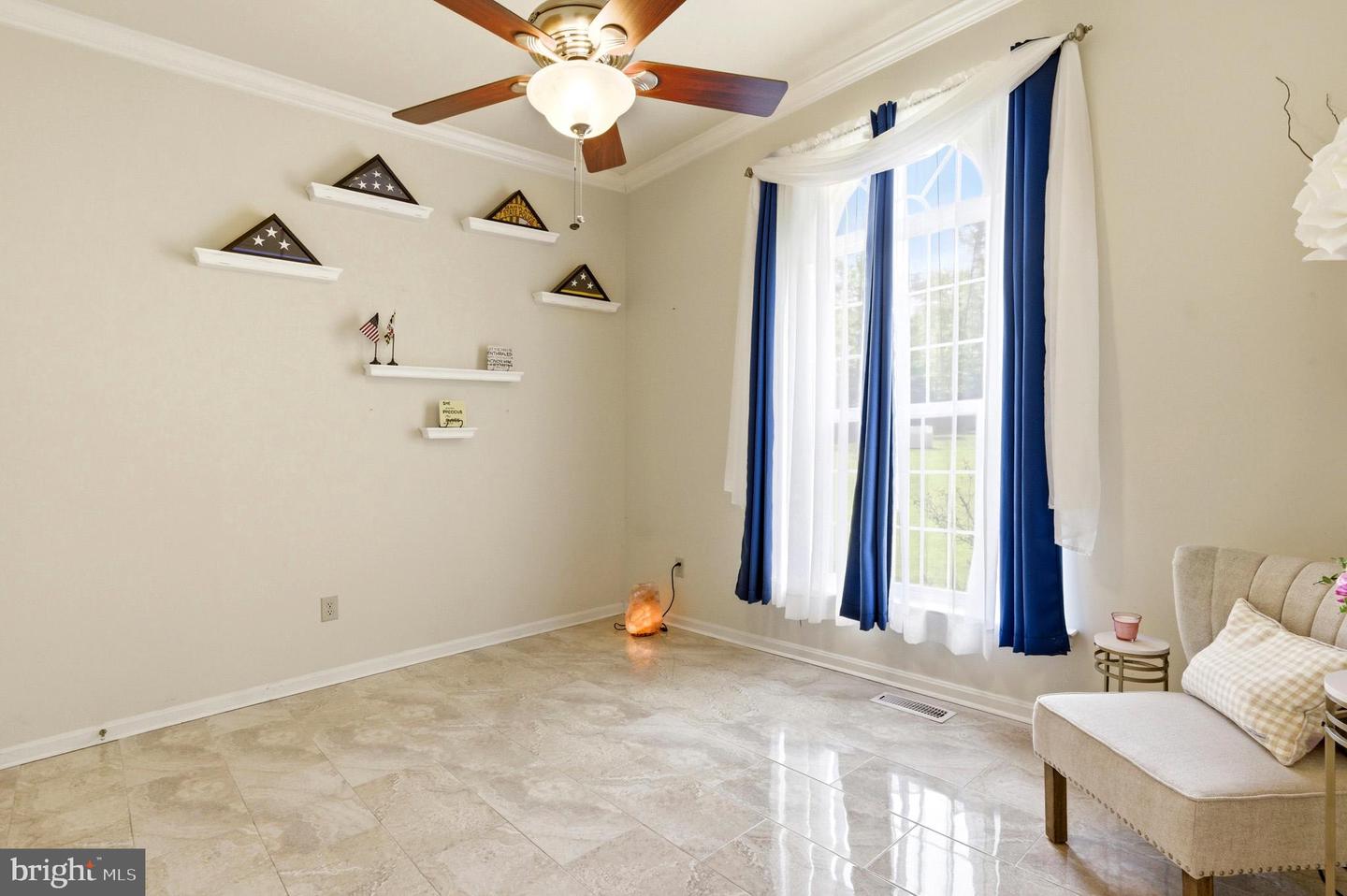 8005 Tiki Pl Property Photo 32