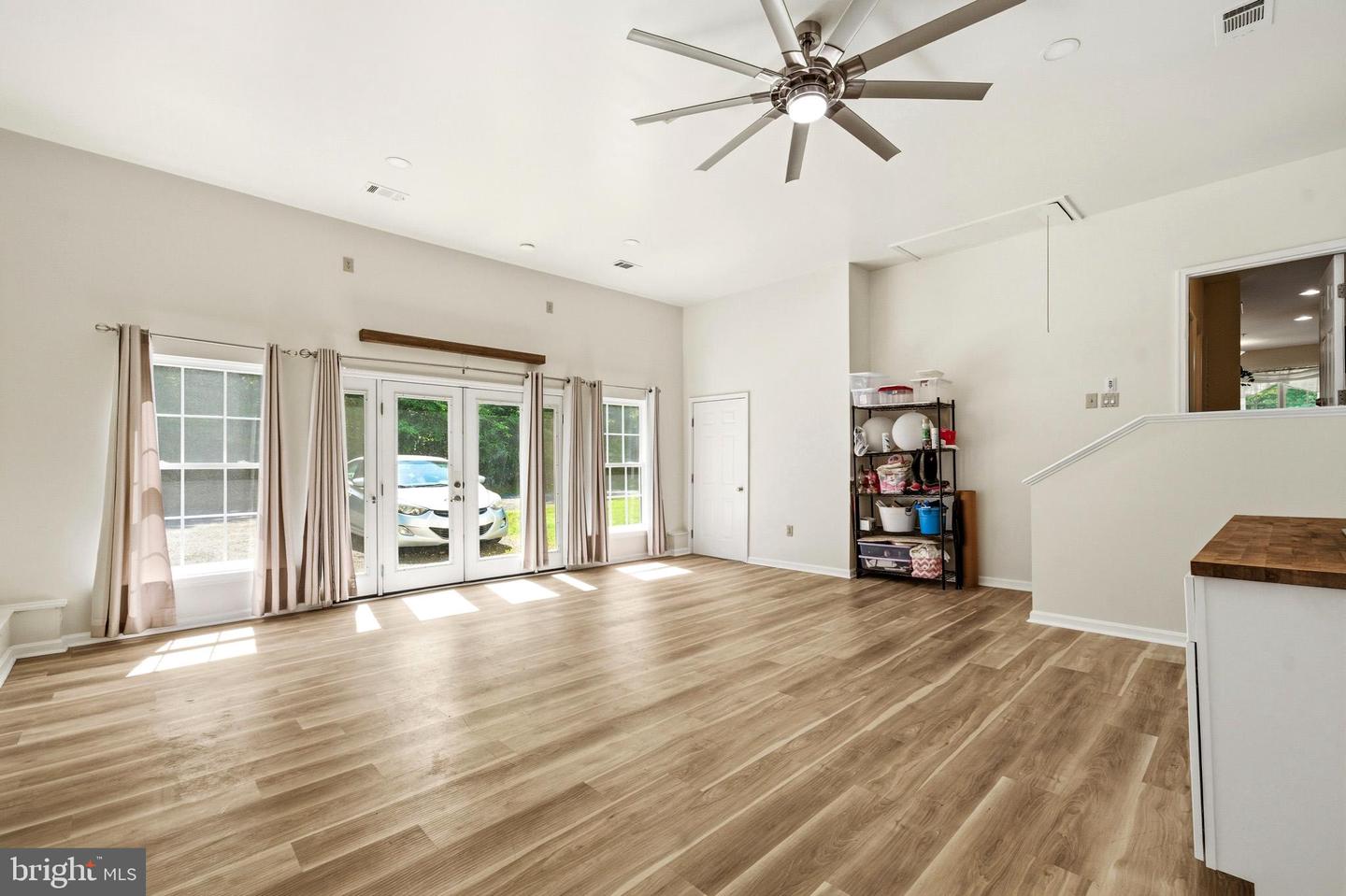 8005 Tiki Pl Property Photo 47
