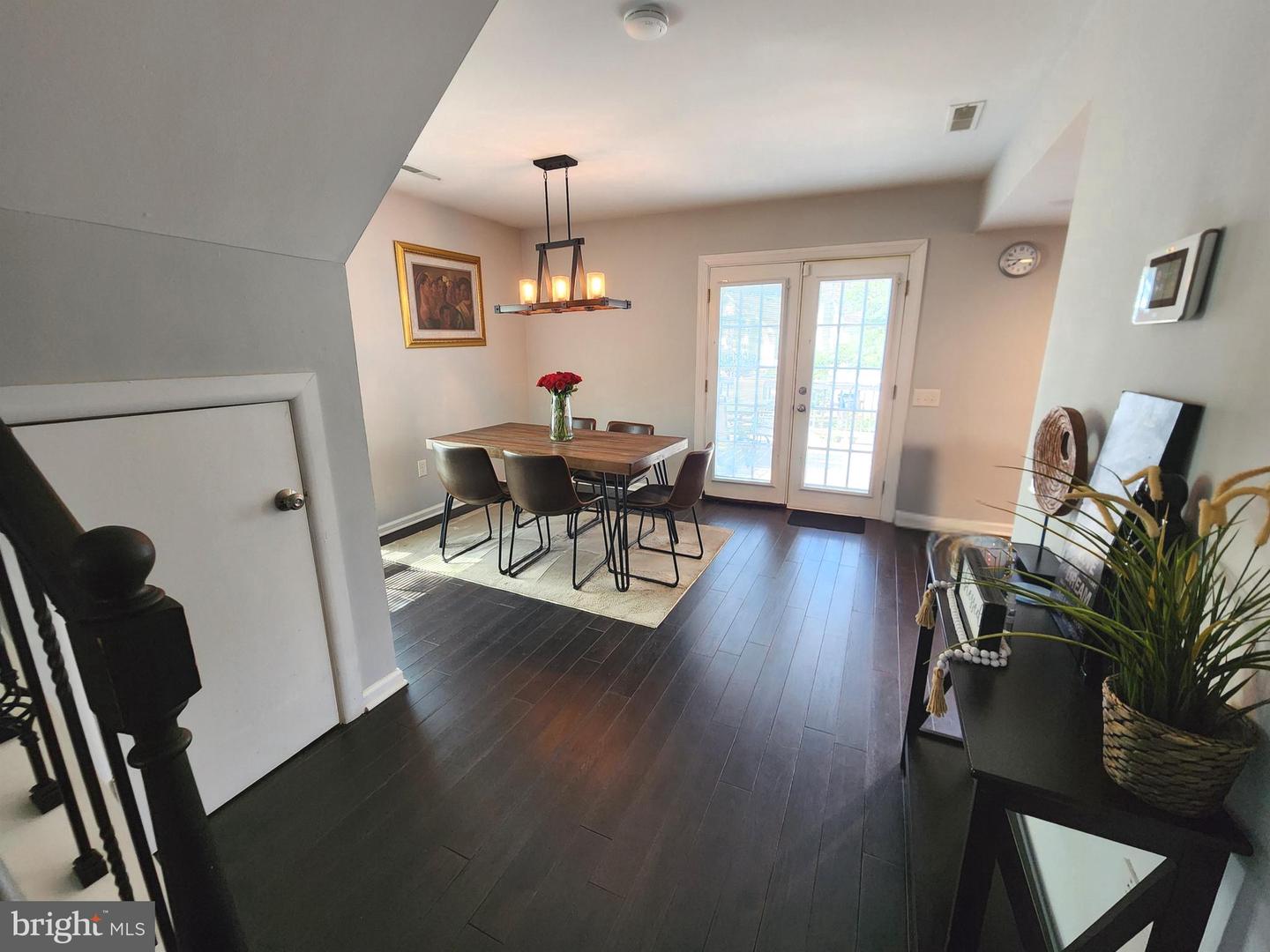 3447-a Iris Pl Property Photo 4