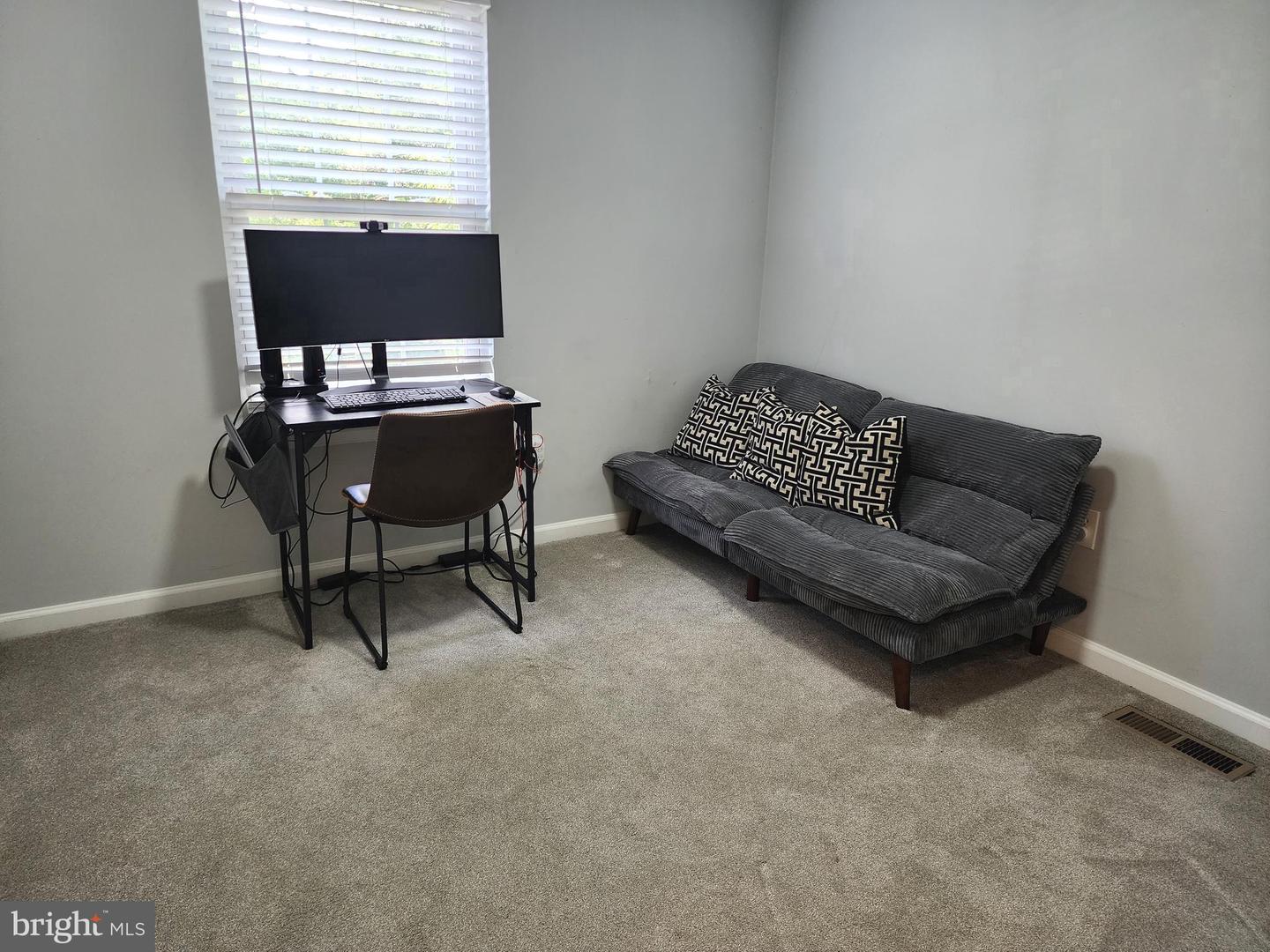 3447-a Iris Pl Property Photo 16