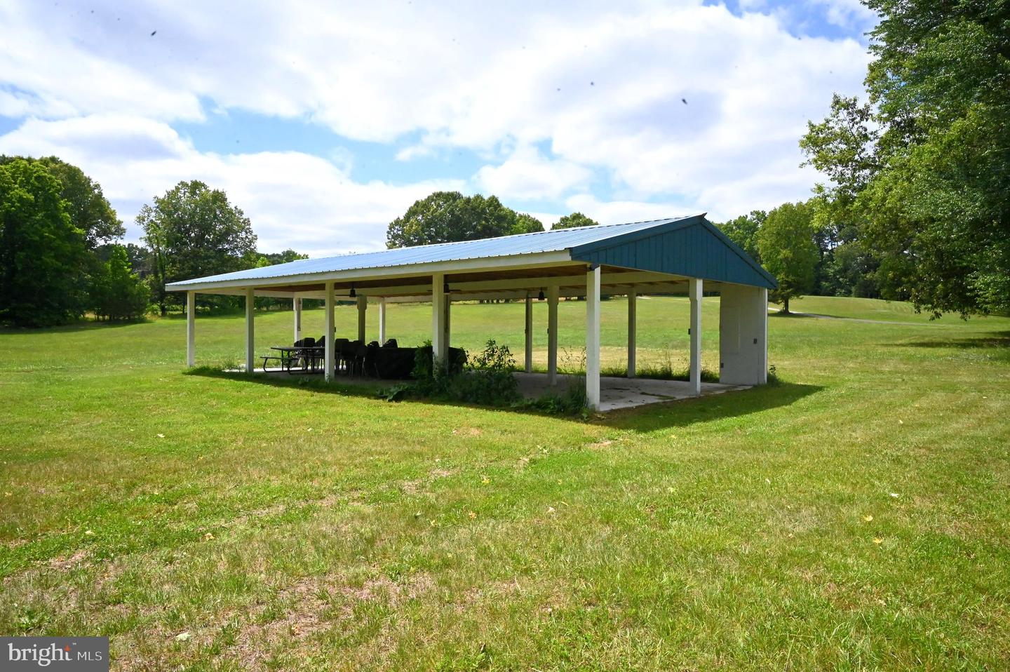 5745 Cues Favorite Pl Property Photo 32