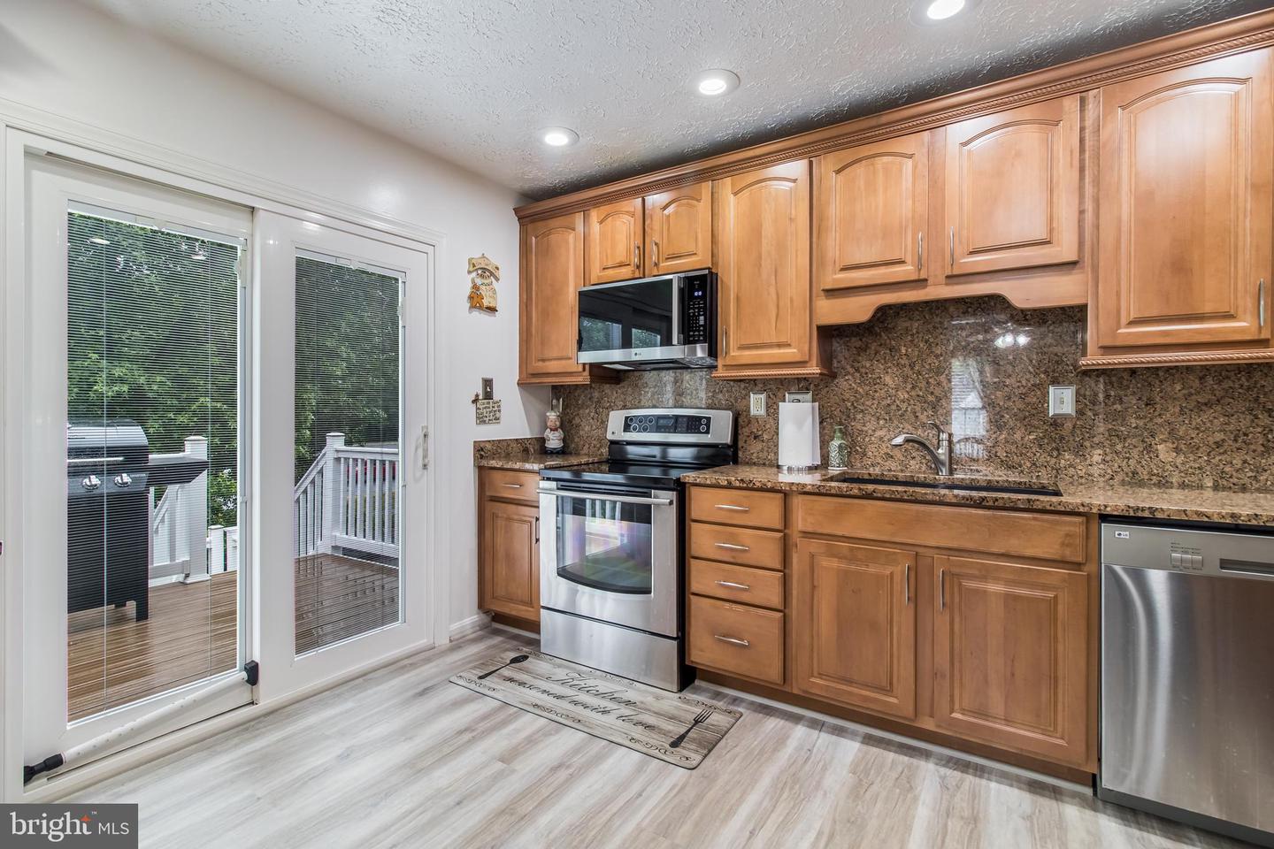 5086 Bluehead Ct Property Photo 2
