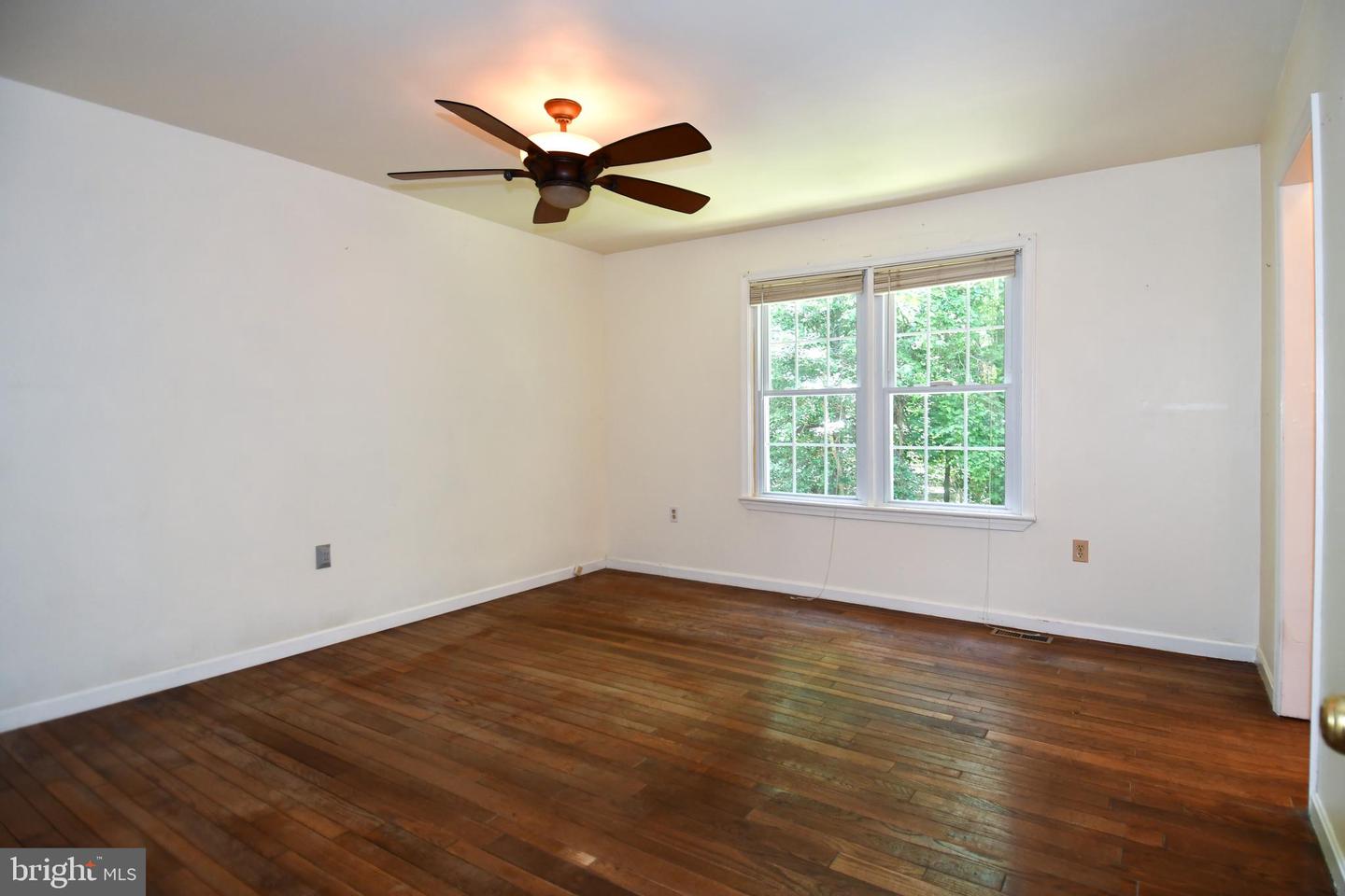 8870 Brook Dr Property Photo 25