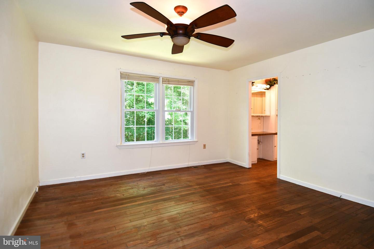 8870 Brook Dr Property Photo 26