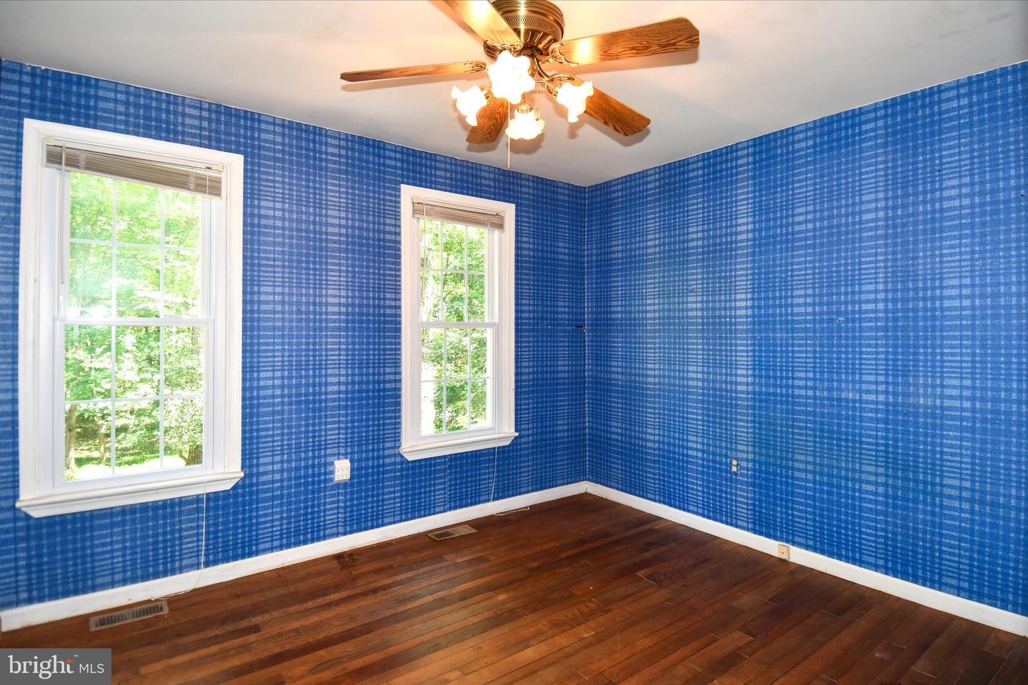 8870 Brook Dr Property Photo 30