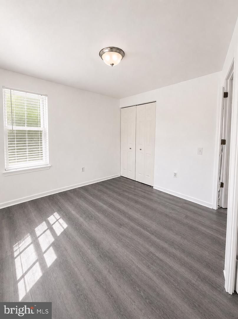 3879 Kearnys Inn Pl Property Photo 16
