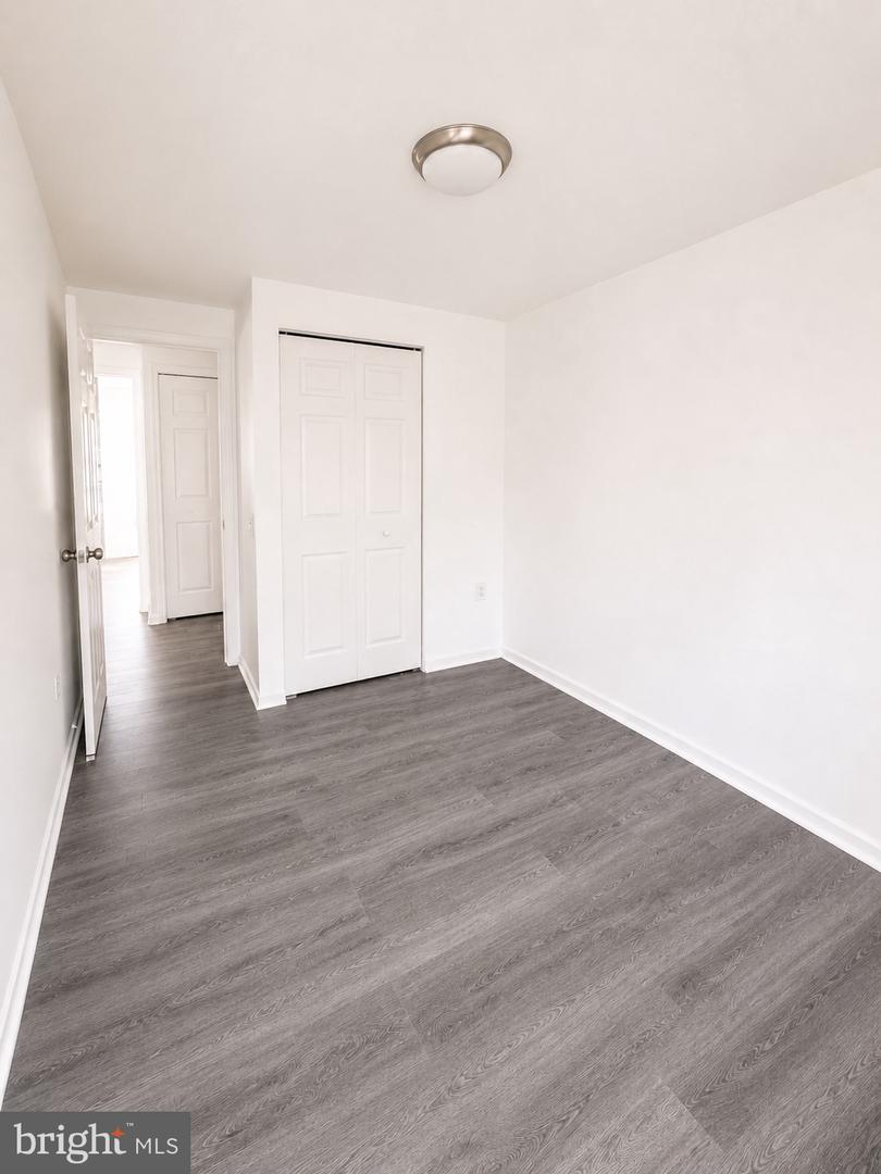 3879 Kearnys Inn Pl Property Photo 18