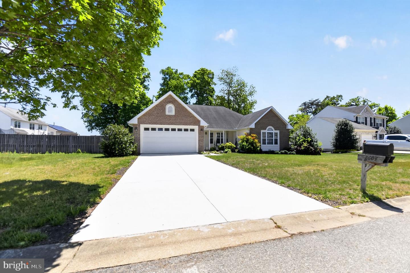 2604 Meadowsweet Dr Property Photo 2