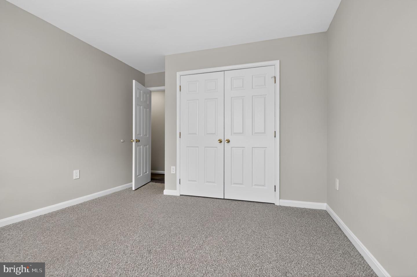 2604 Meadowsweet Dr Property Photo 14