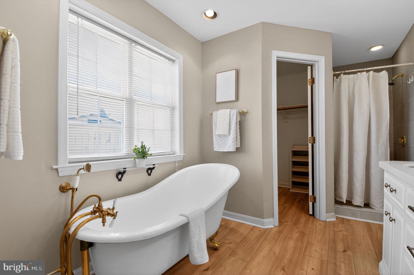 2604 Meadowsweet Dr Property Photo 20