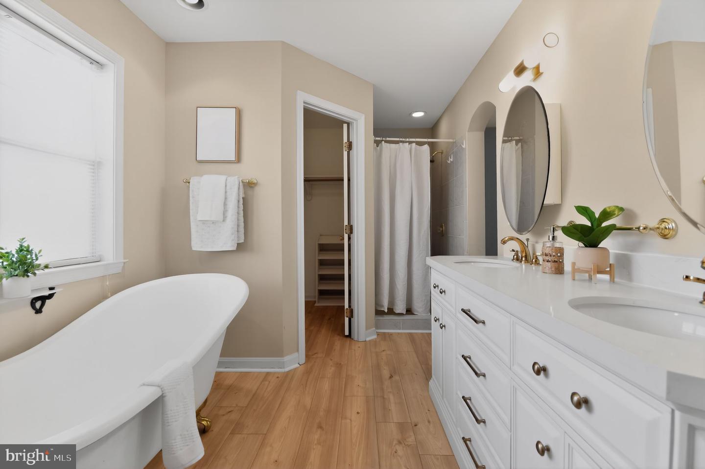 2604 Meadowsweet Dr Property Photo 23