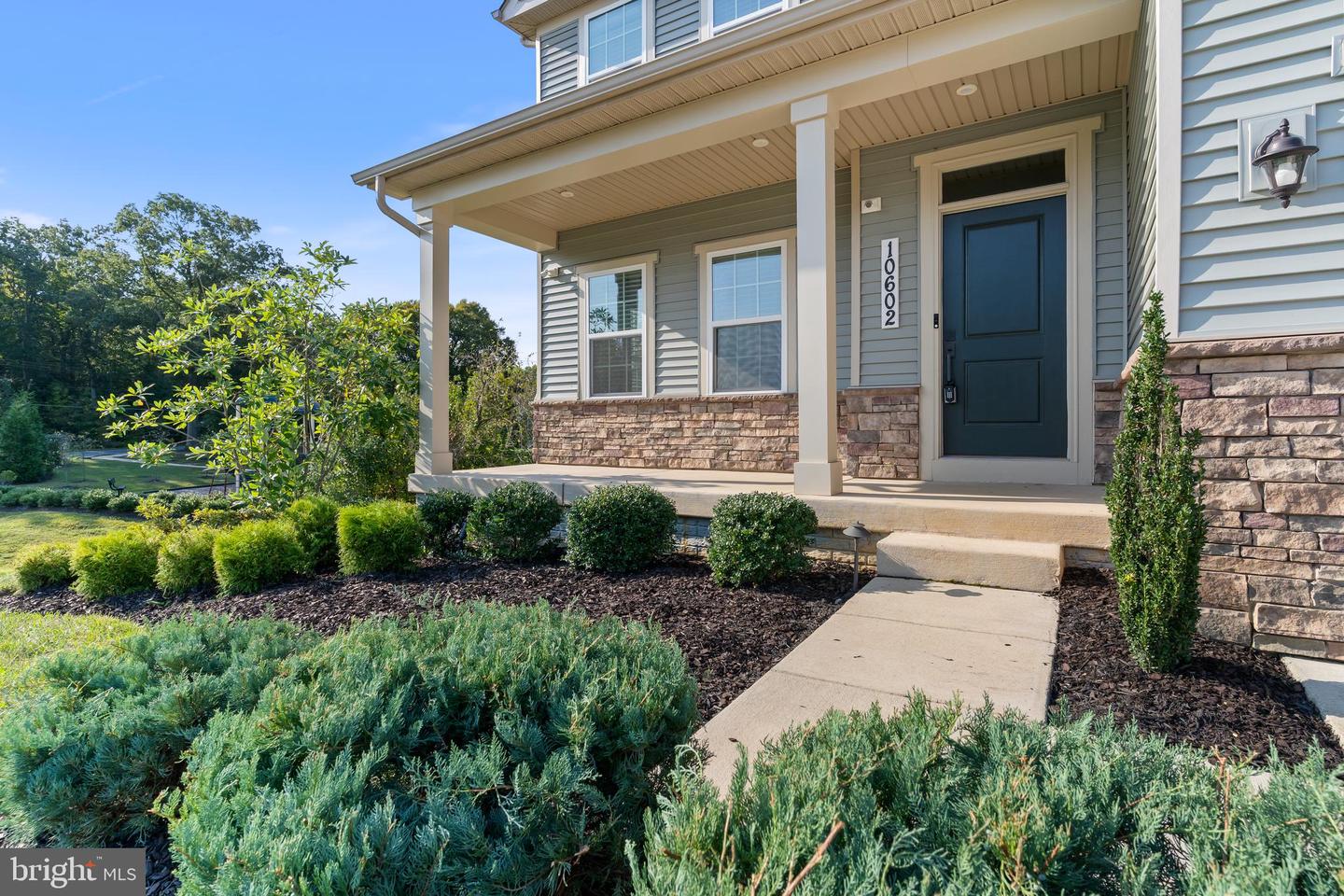 10602 Starfire Ln Property Photo 6