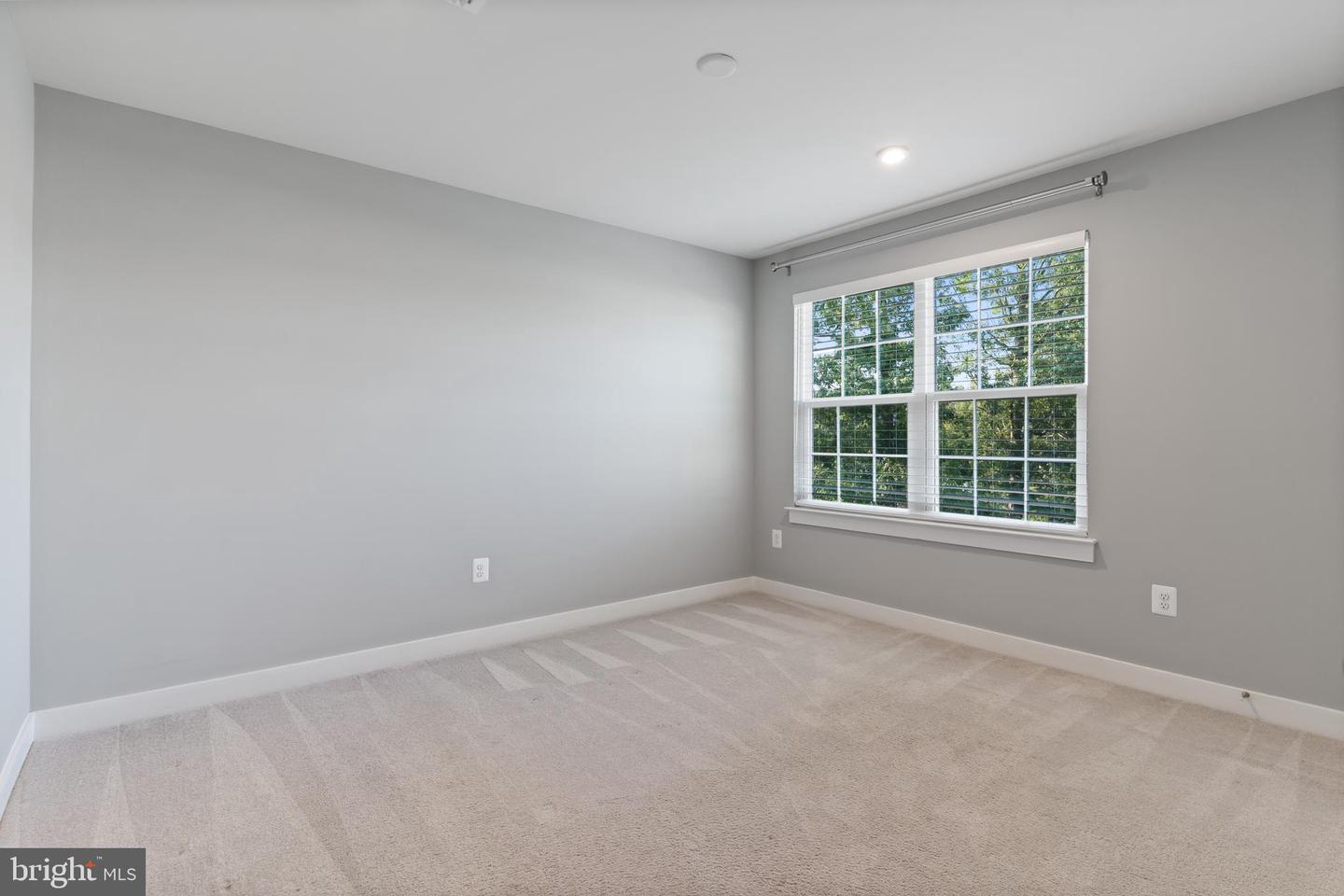 10602 Starfire Ln Property Photo 39