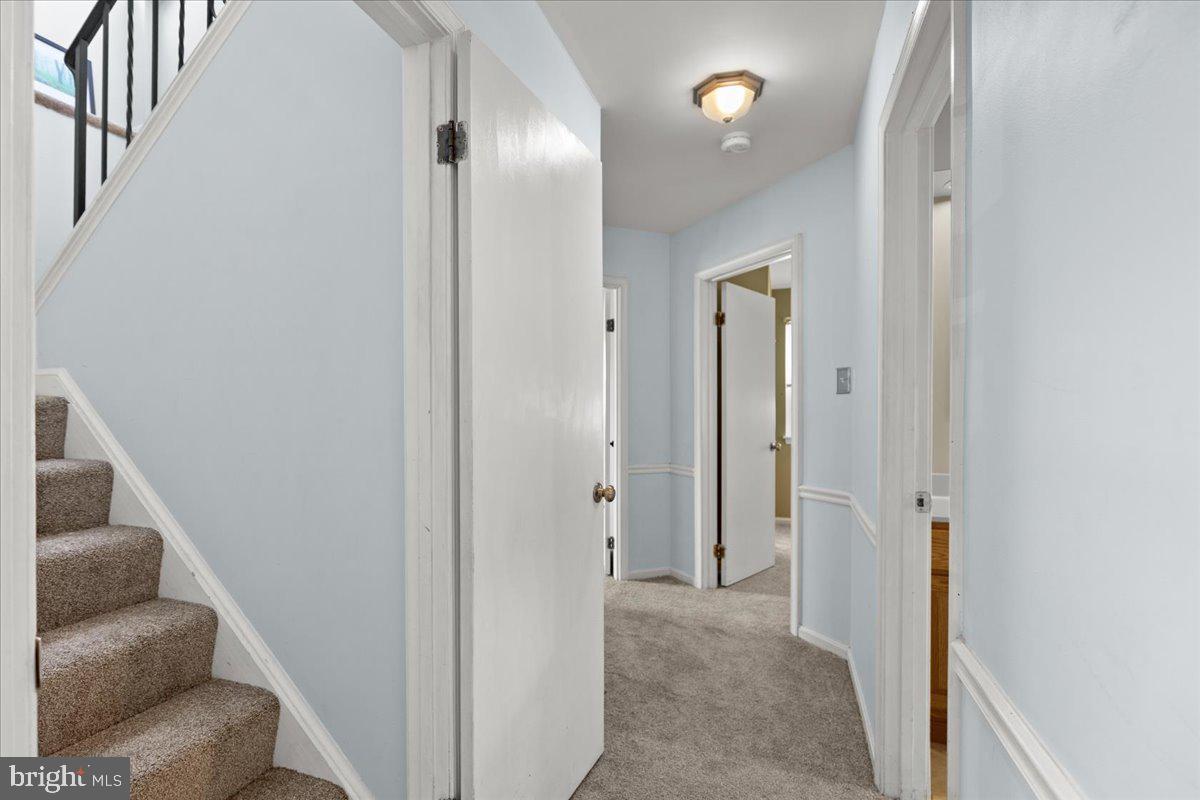 8929 Locust St Property Photo 21