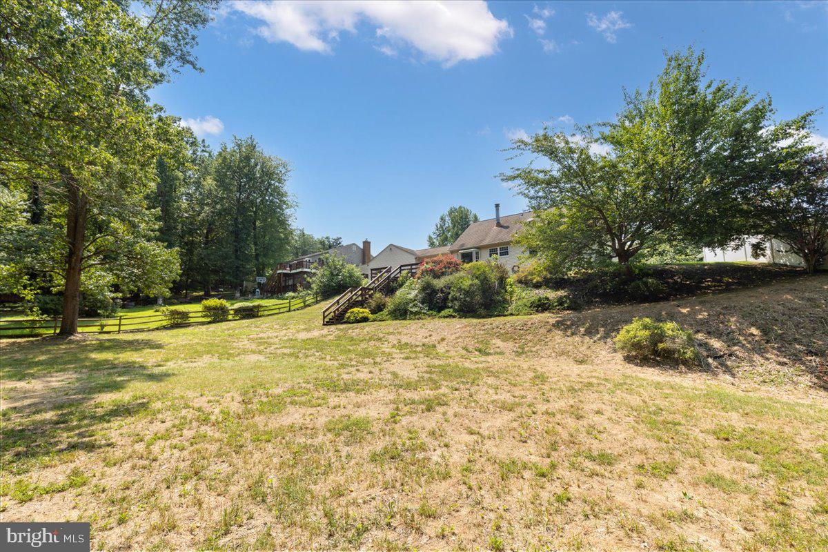8929 Locust St Property Photo 34