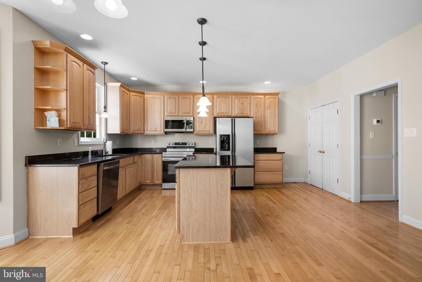 7425 Sandy Bottom Ct Property Photo 20