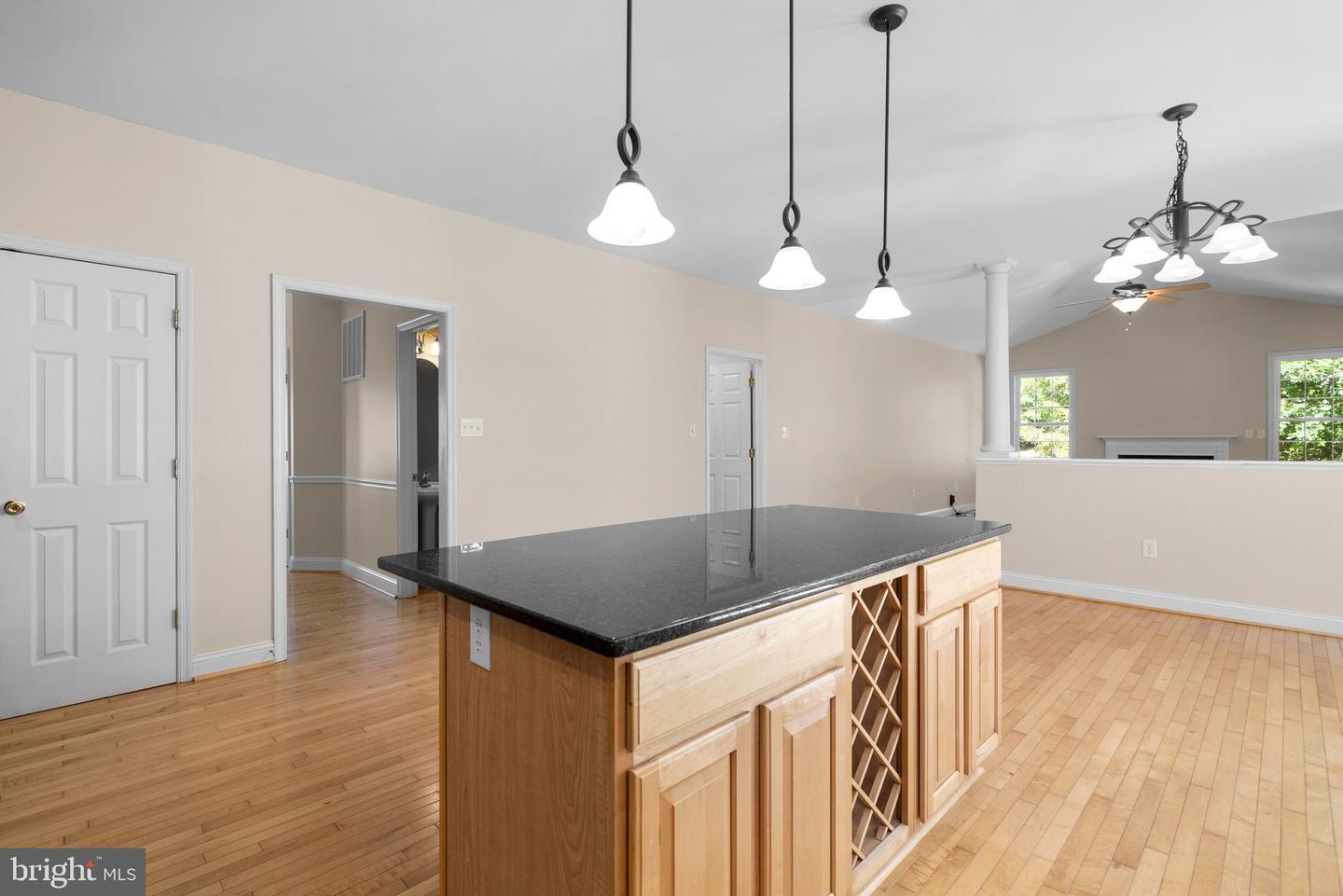 7425 Sandy Bottom Ct Property Photo 23