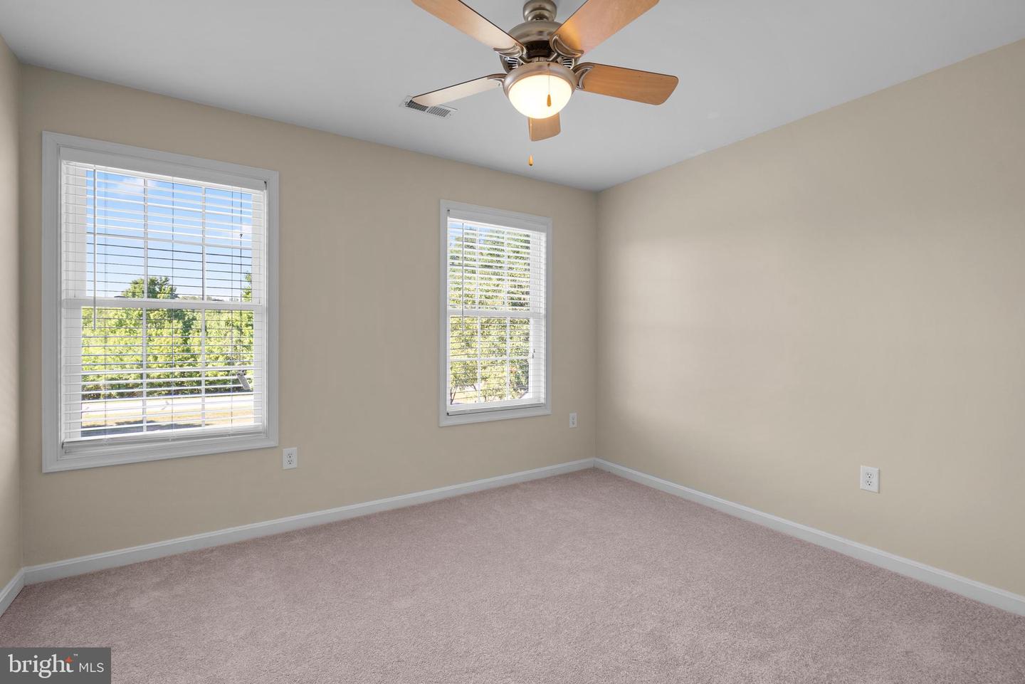 7425 Sandy Bottom Ct Property Photo 33