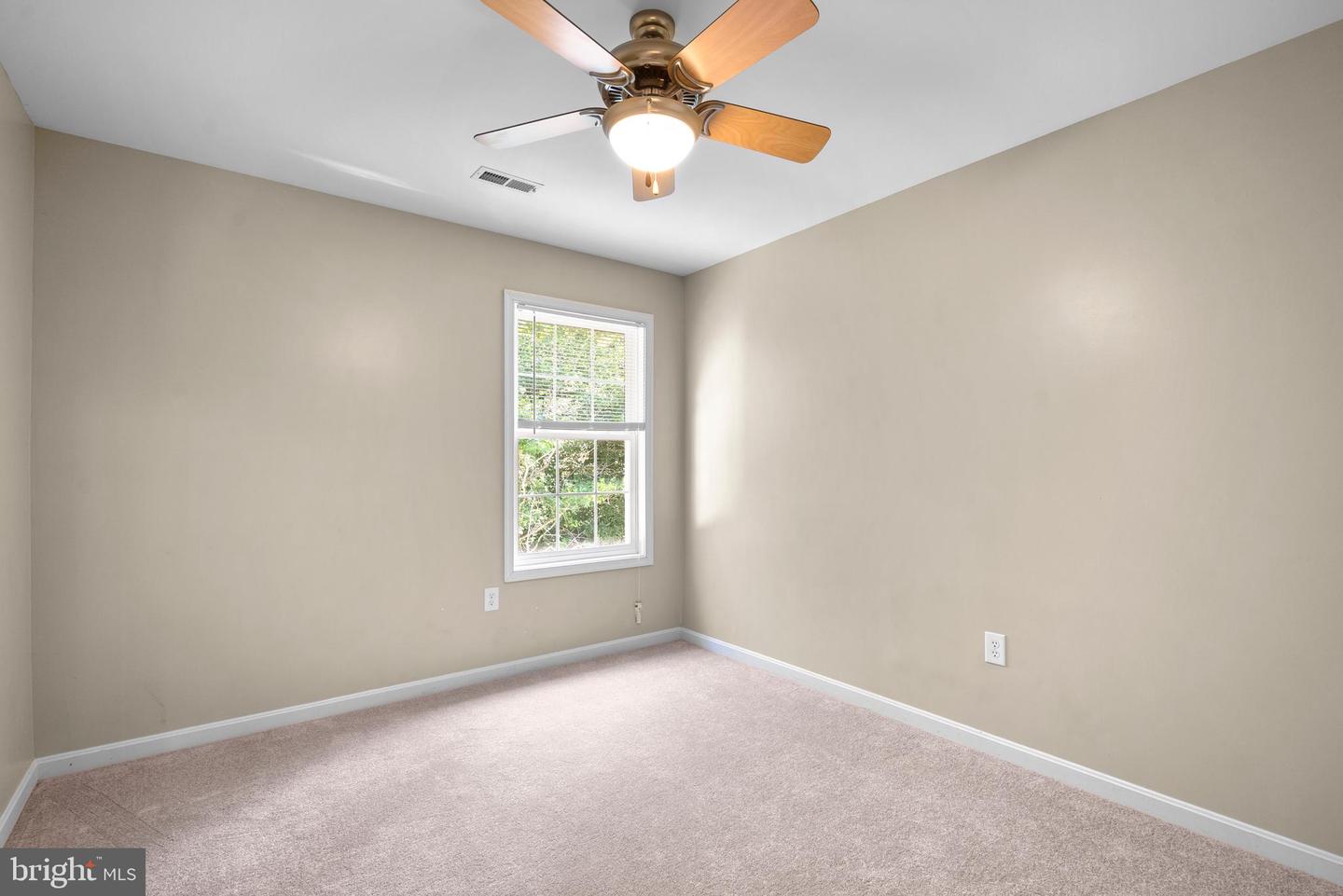 7425 Sandy Bottom Ct Property Photo 38