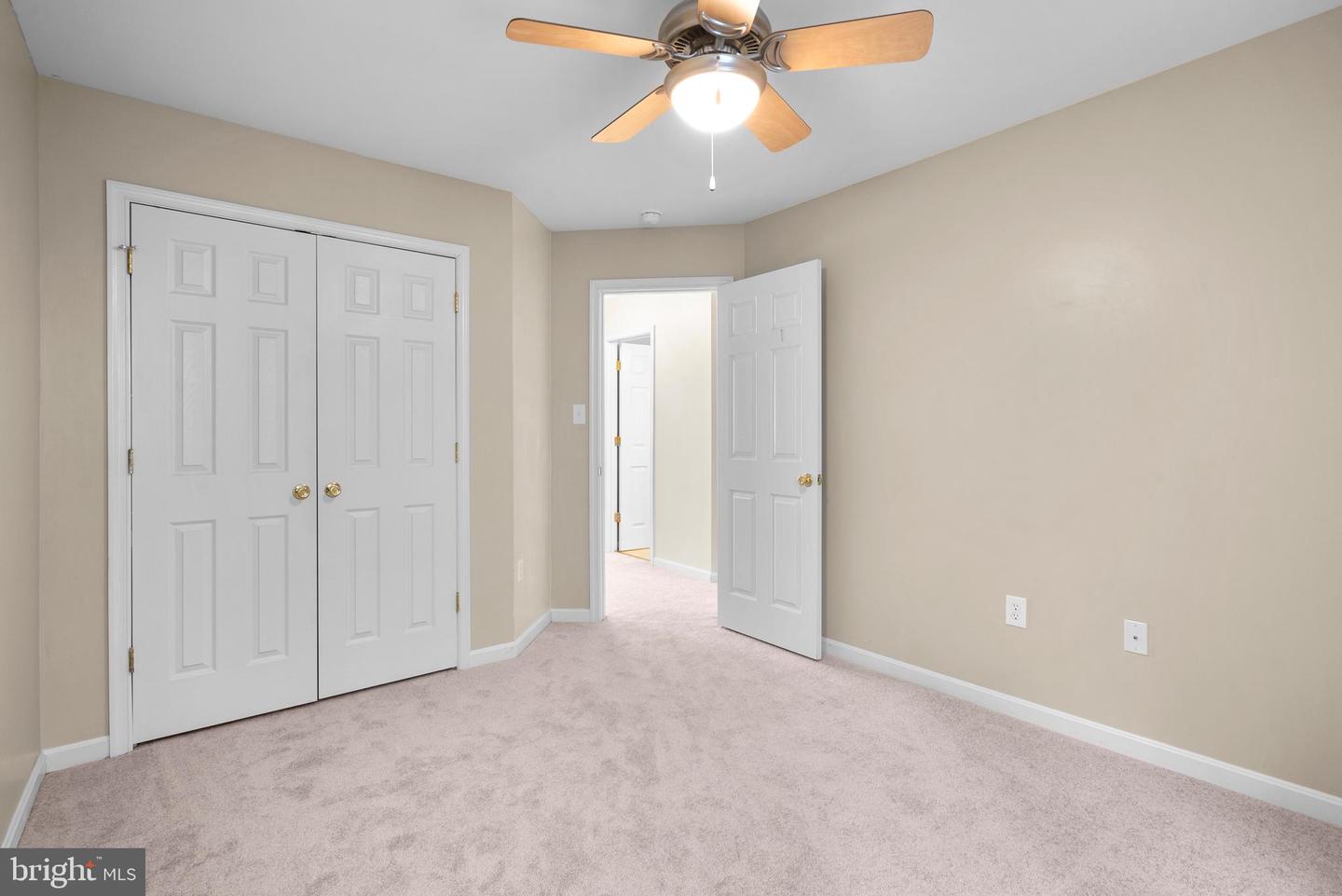 7425 Sandy Bottom Ct Property Photo 39