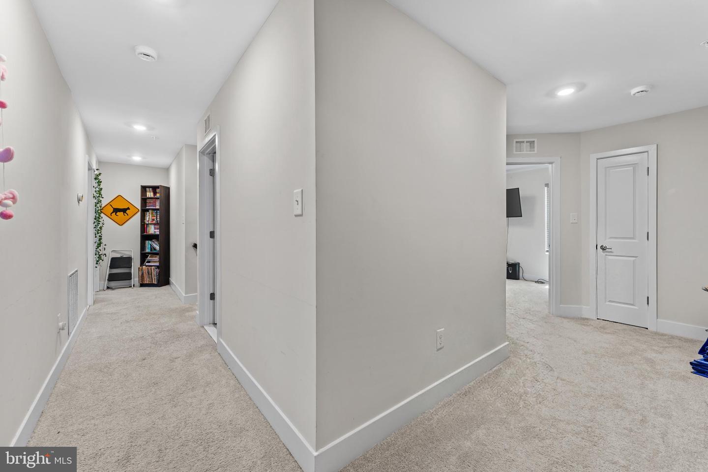 5192 Newport Cir Property Photo 25