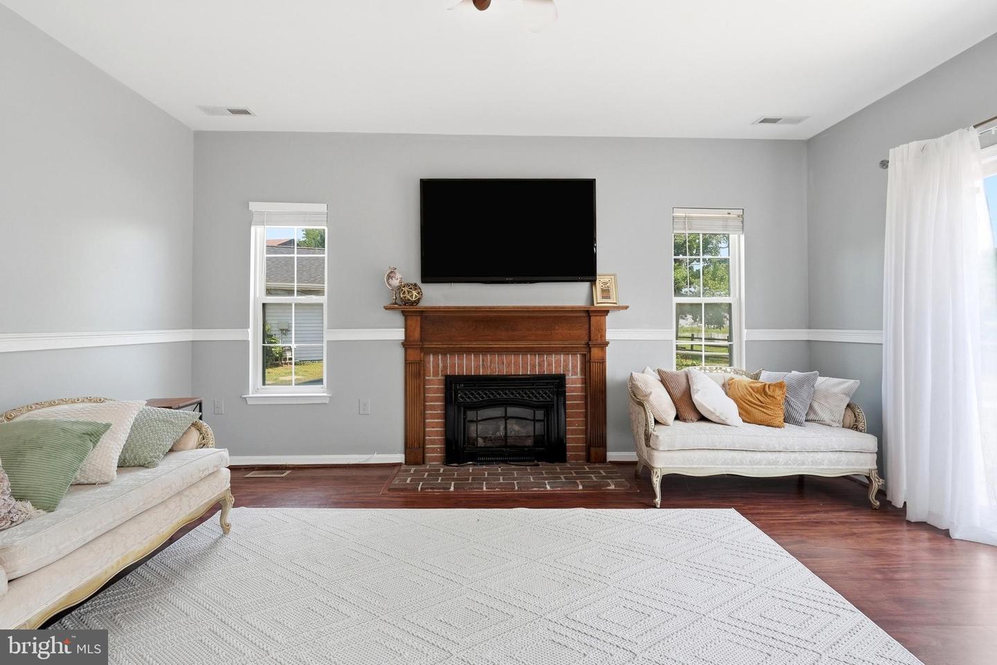 5703 Pompano Ct Property Photo 8