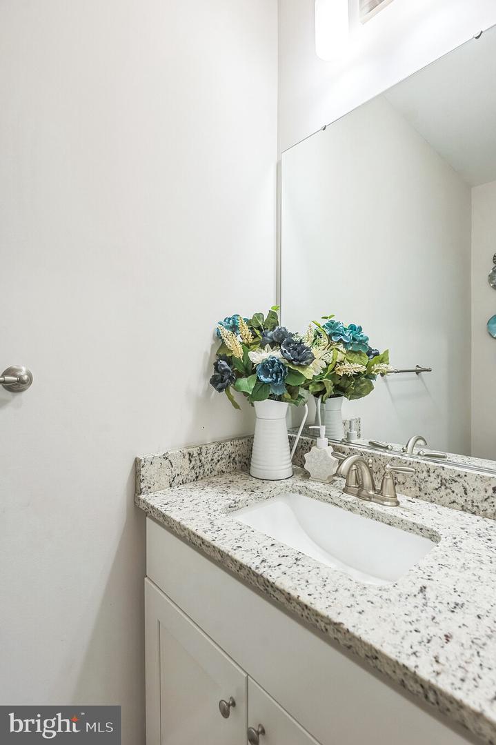 14 Candleberry Dr Property Photo 15