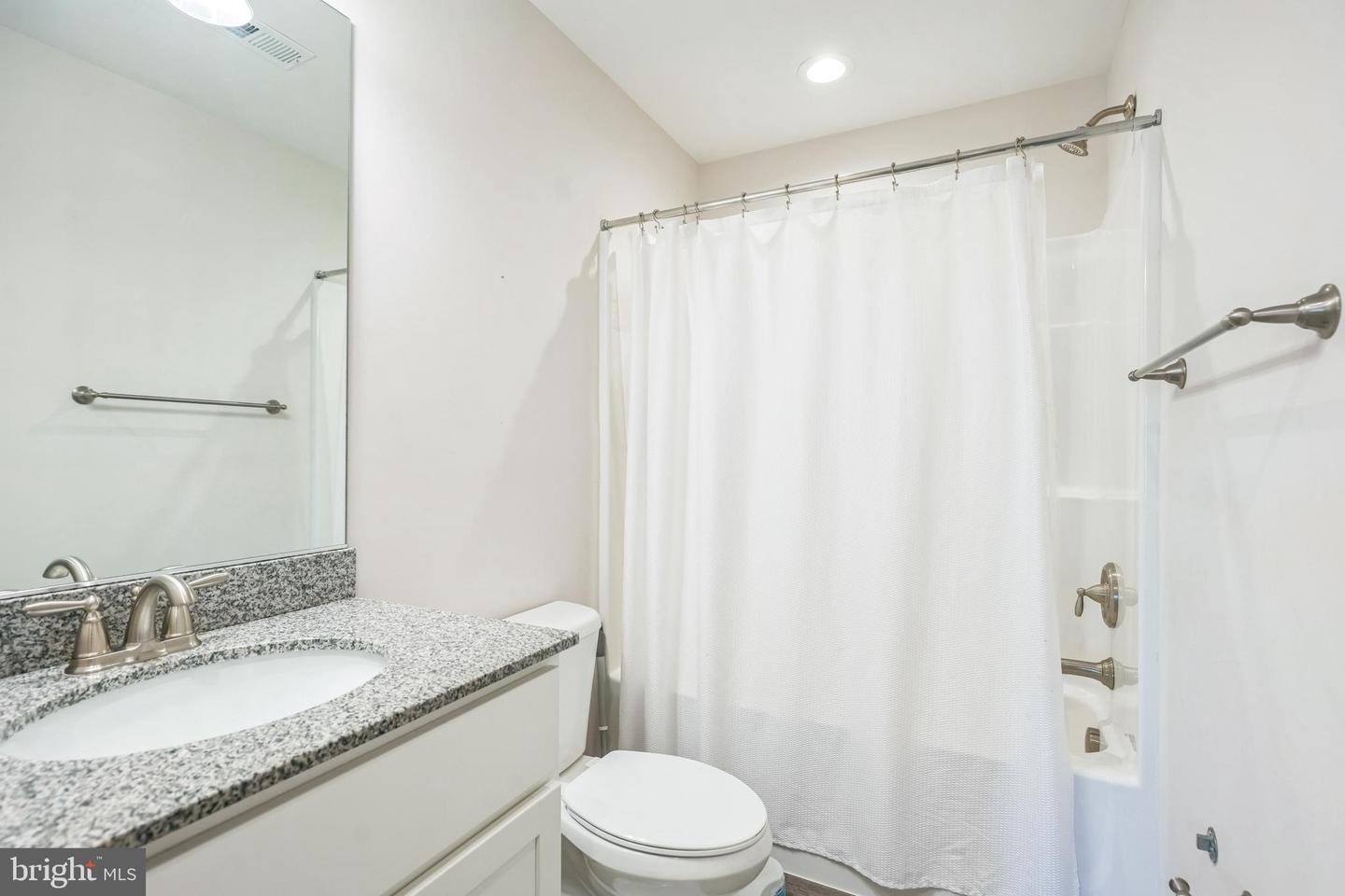 14 Candleberry Dr Property Photo 27