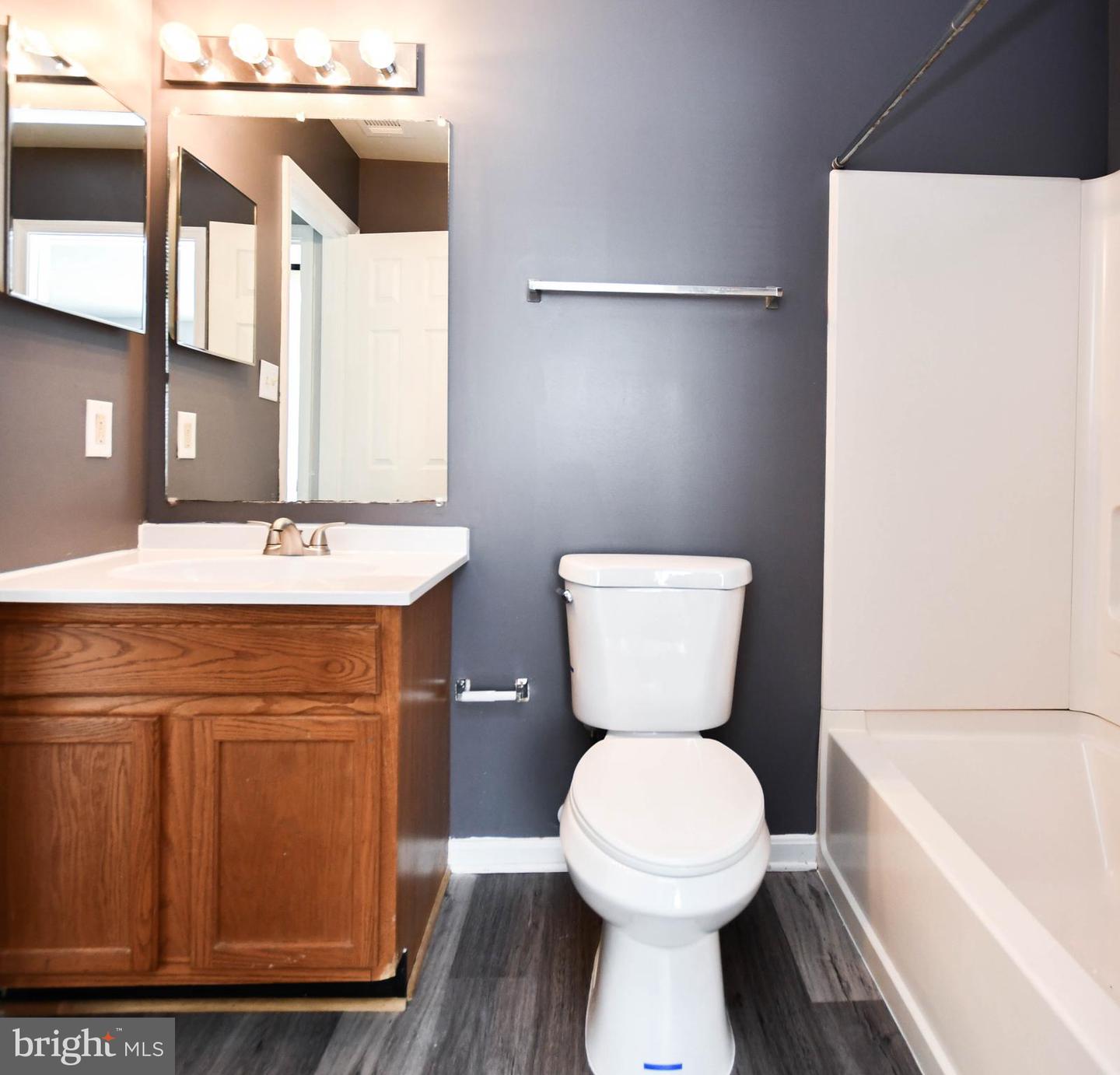 2547 Enterprise Pl Property Photo 11