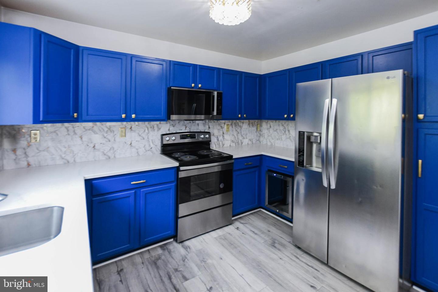 2547 Enterprise Pl Property Photo 30