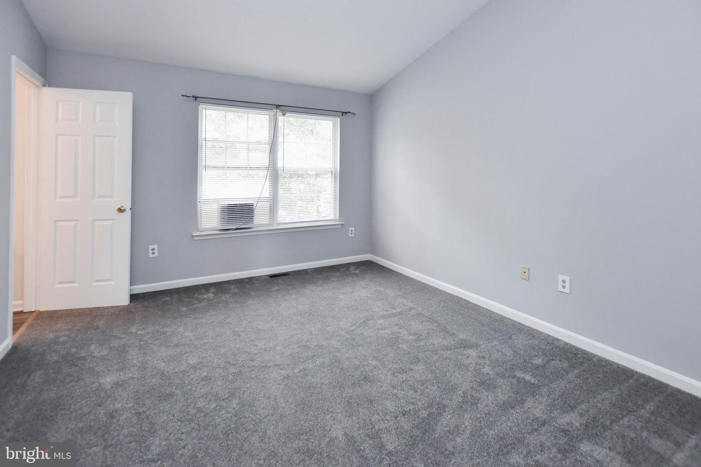 2547 Enterprise Pl Property Photo 34