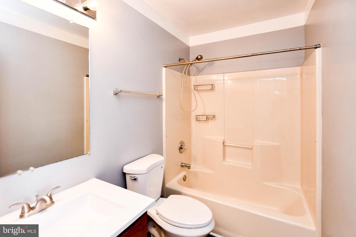 2547 Enterprise Pl Property Photo 40