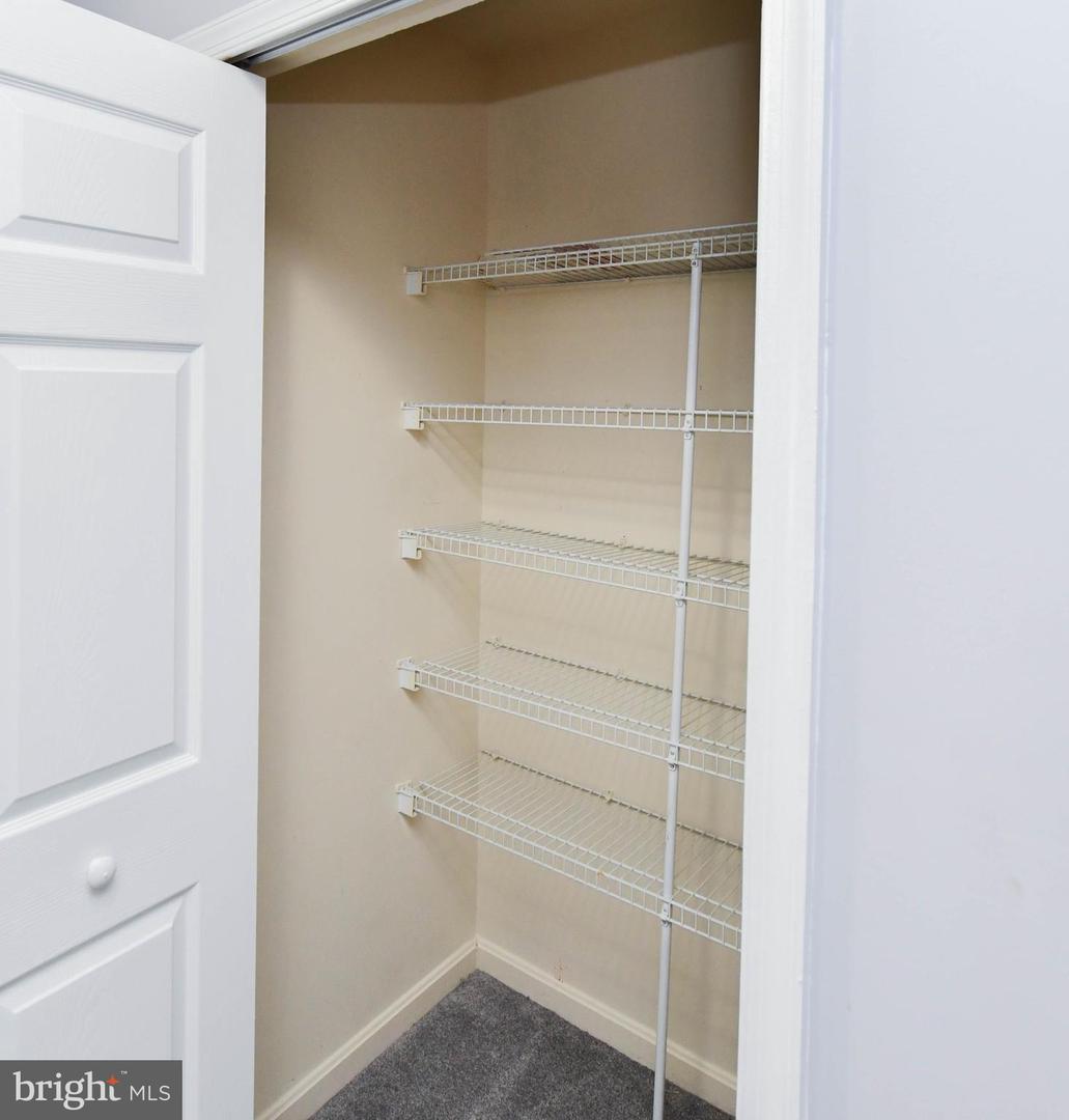 2547 Enterprise Pl Property Photo 46