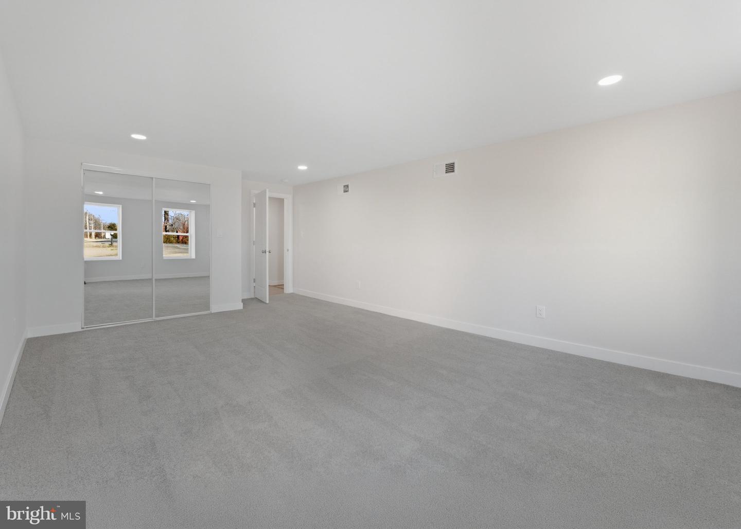 4425 Strauss Ave Property Photo 39