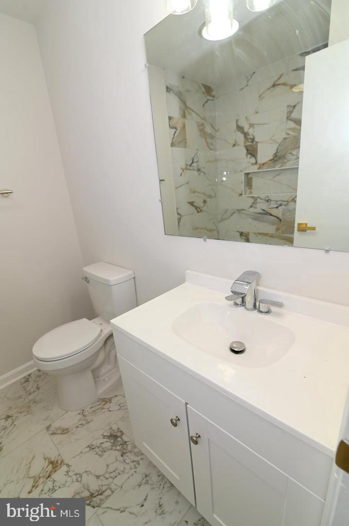 2124 Bell Tree Ln Property Photo 16