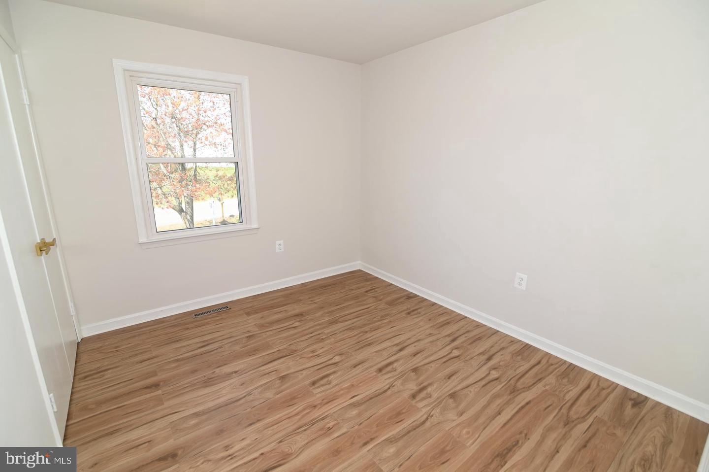 2124 Bell Tree Ln Property Photo 22