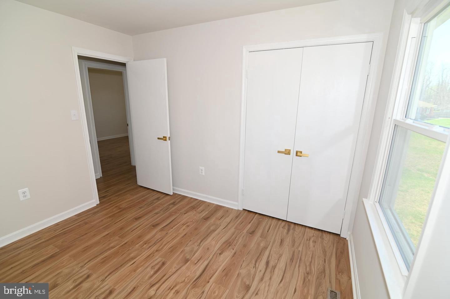 2124 Bell Tree Ln Property Photo 23