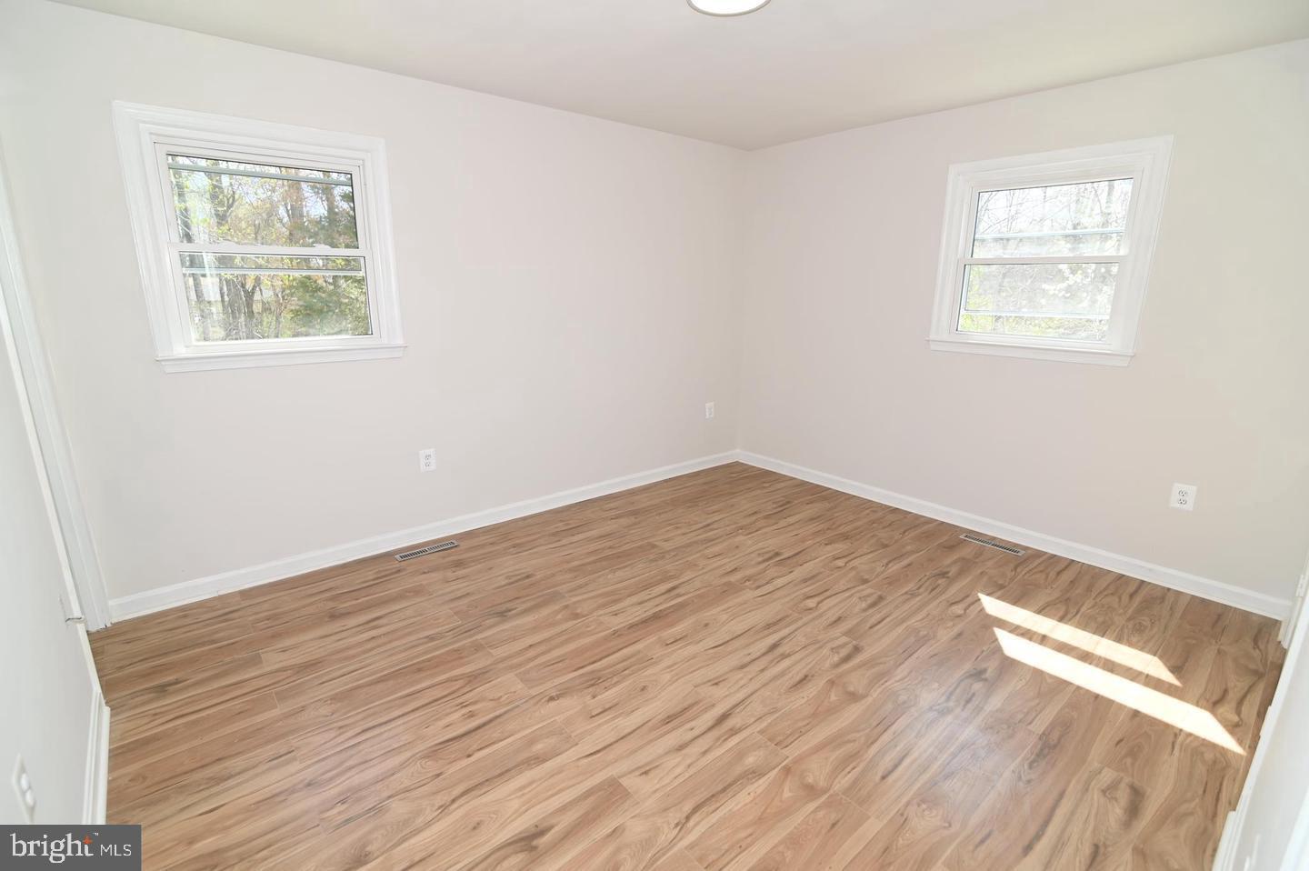 2124 Bell Tree Ln Property Photo 28
