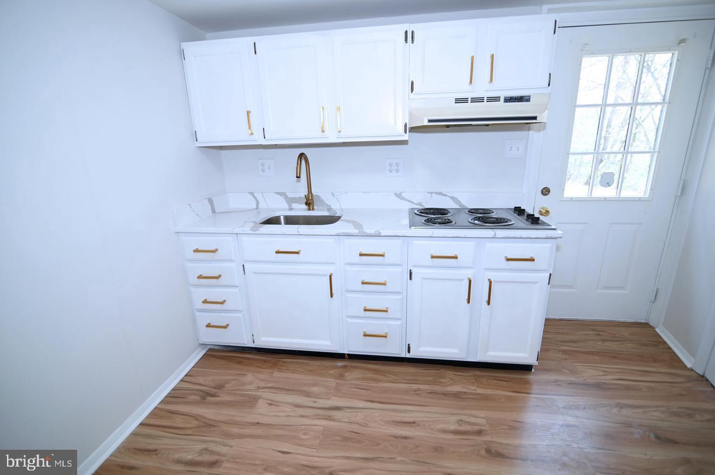 2124 Bell Tree Ln Property Photo 42