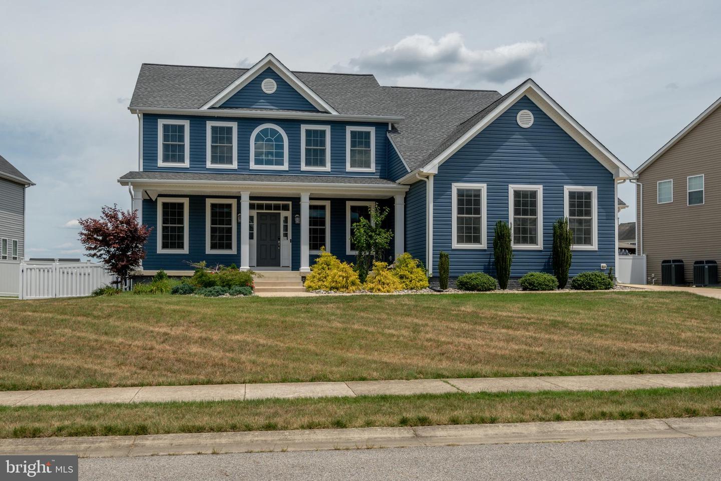 1006 Maiden Grass Dr Property Photo 7