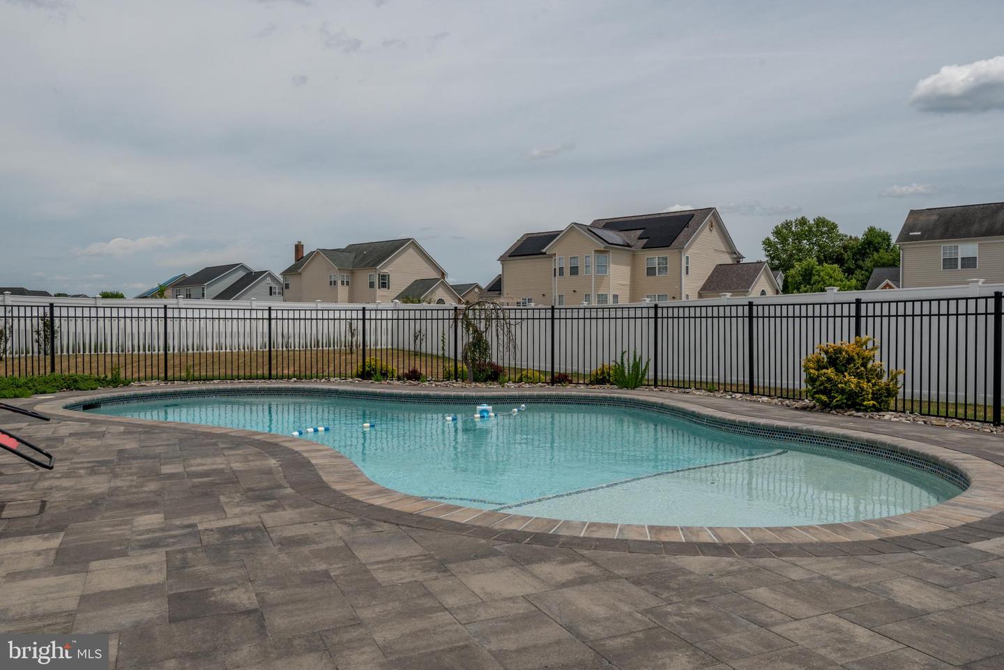 1006 Maiden Grass Dr Property Photo 36