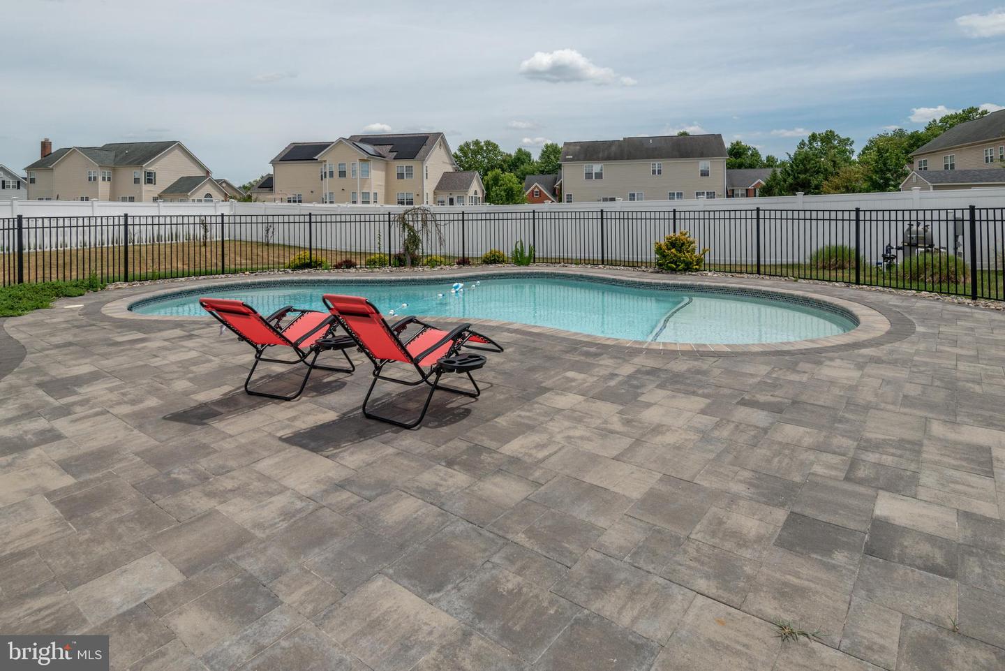 1006 Maiden Grass Dr Property Photo 37