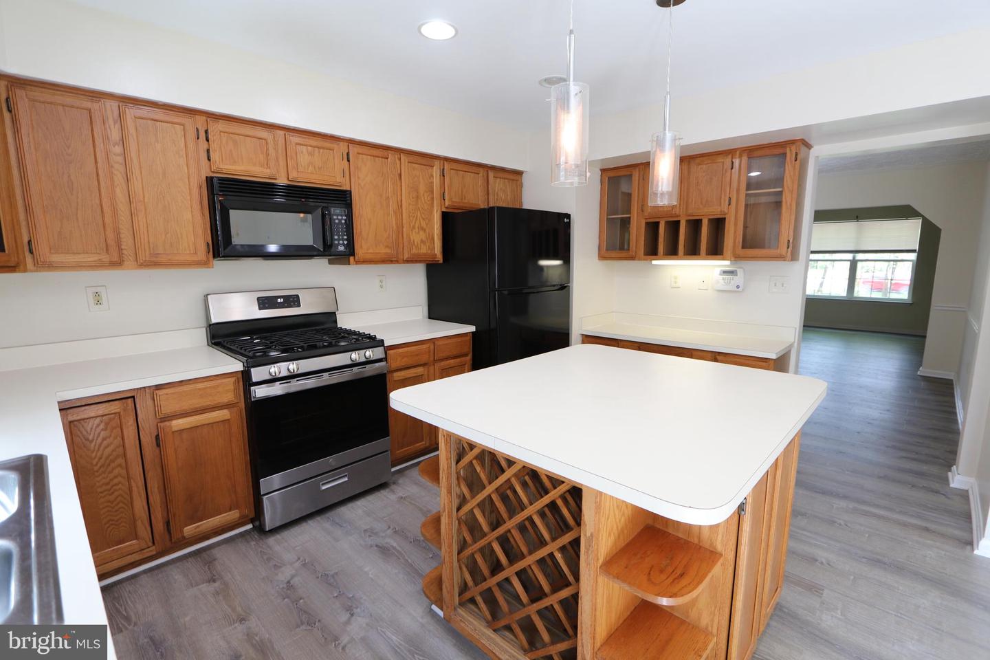 5506 Irish Lord Pl Property Photo 9