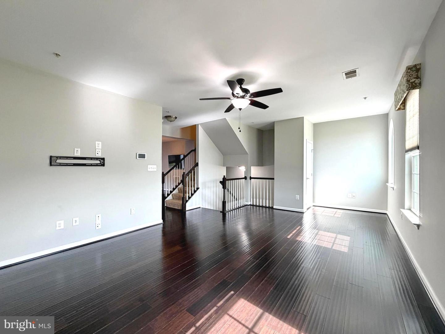 1057 Agricopia Dr Property Photo 13