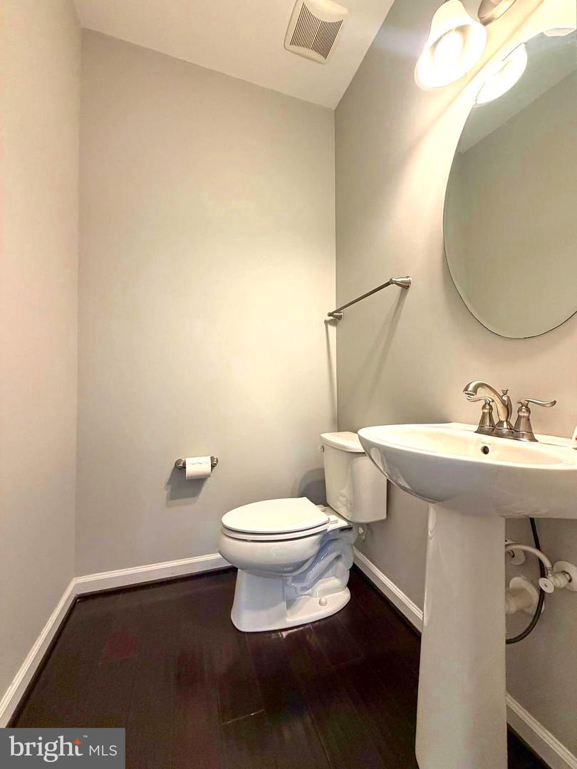 1057 Agricopia Dr Property Photo 28