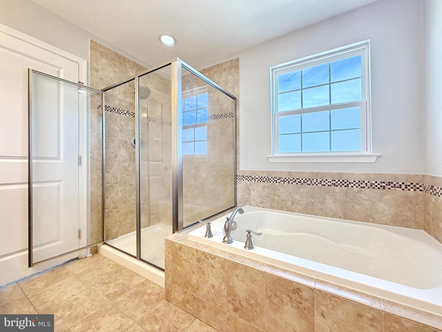 1057 Agricopia Dr Property Photo 37