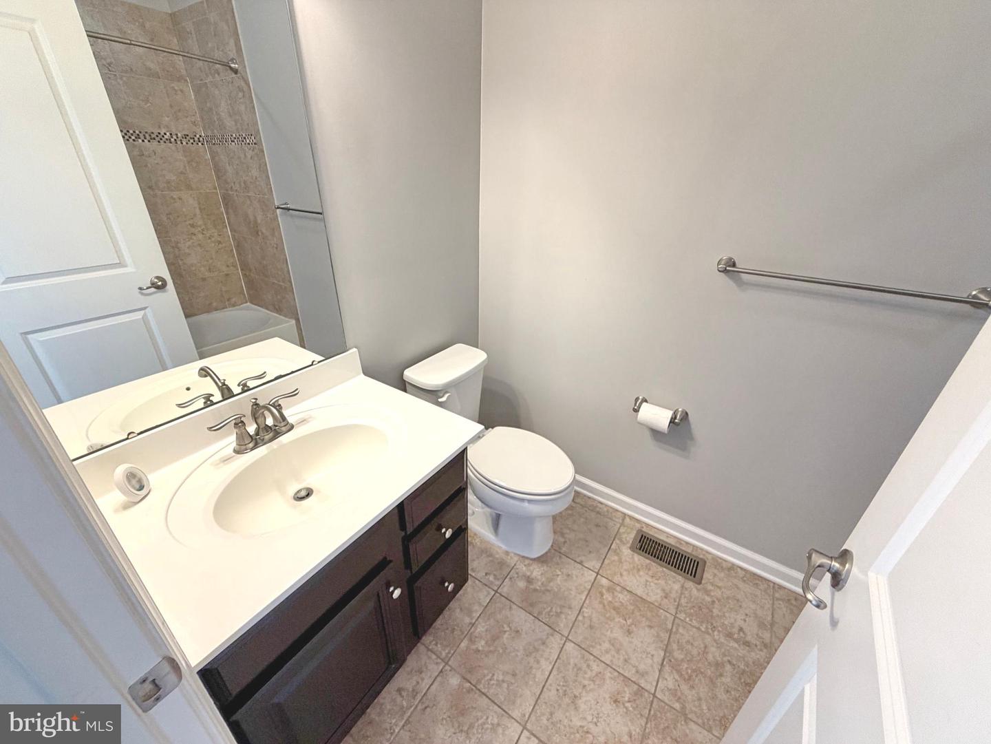 1057 Agricopia Dr Property Photo 48