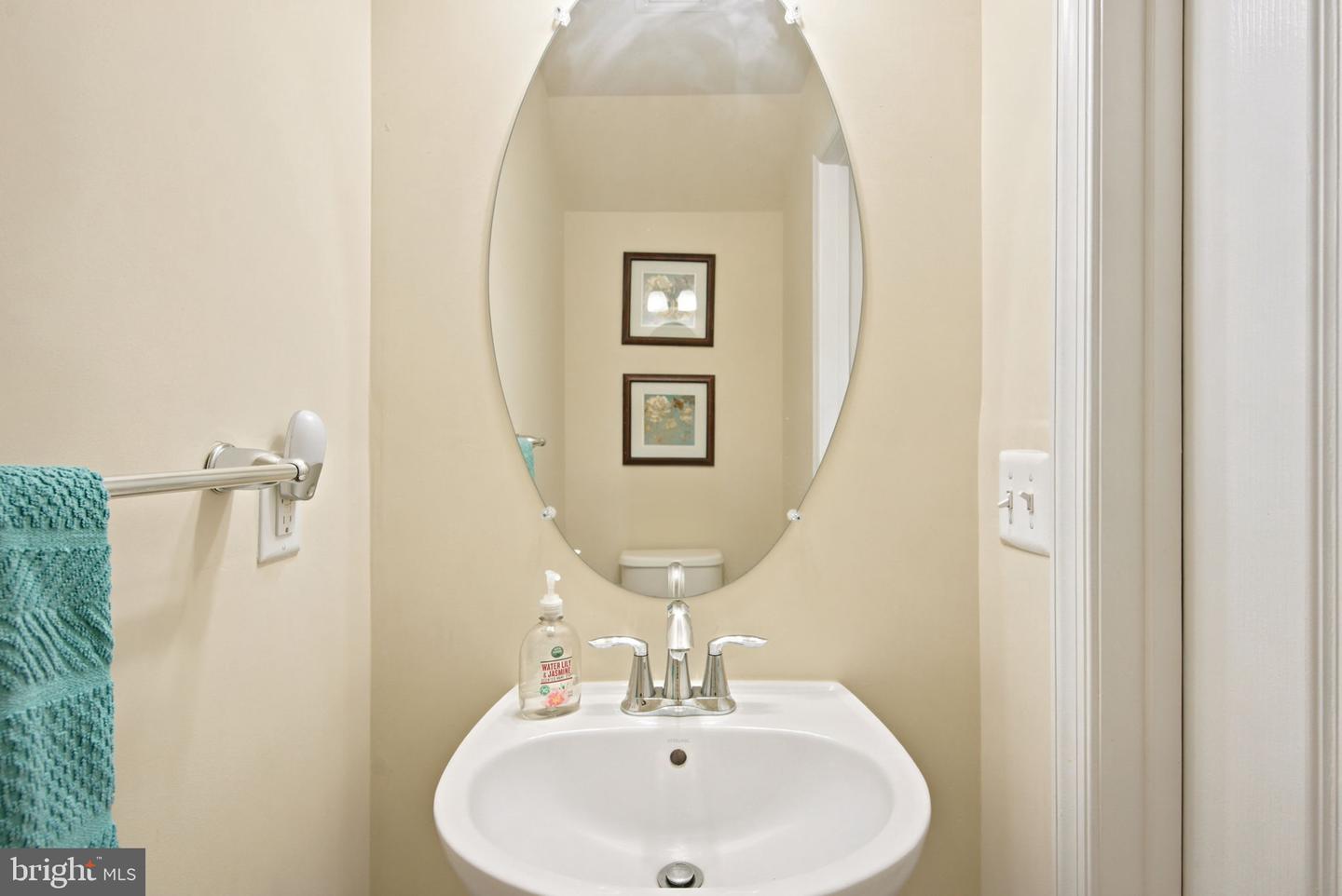 11747 Sunningdale Pl Property Photo 11